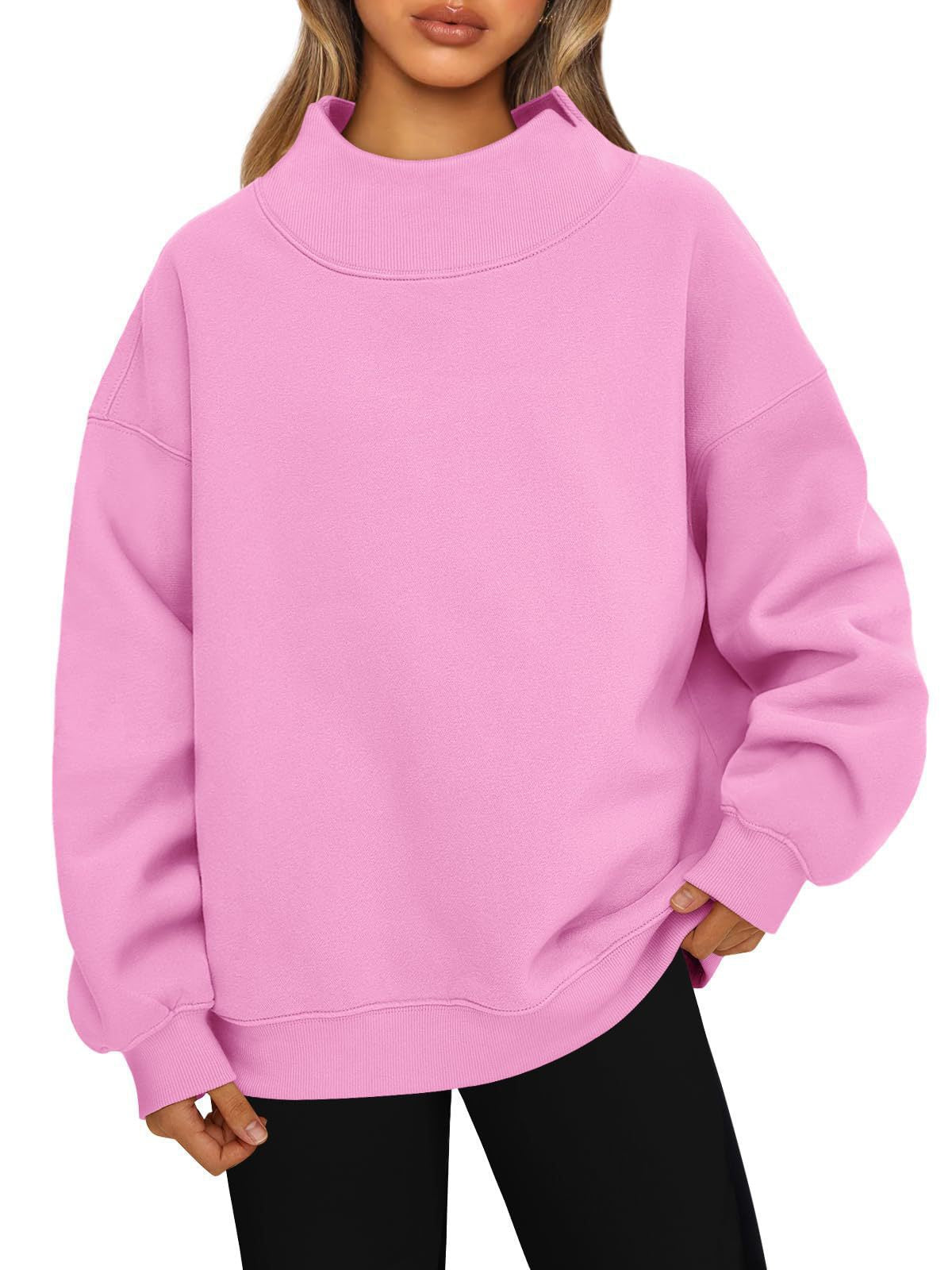 Women's fleece pullover sweatshirt in black