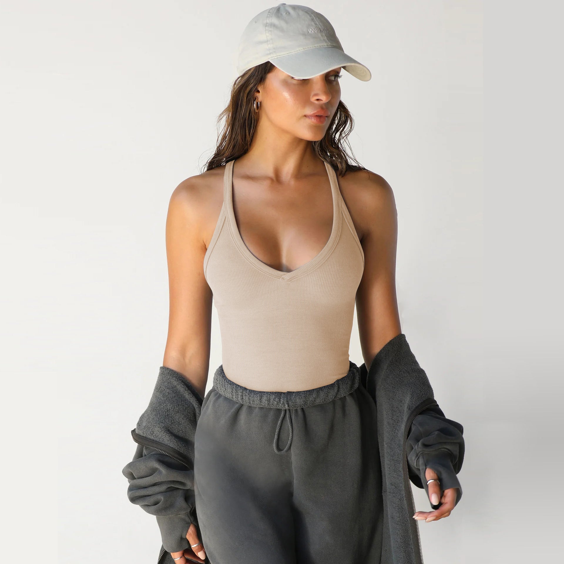 Color chart for women's knitted slim vest top