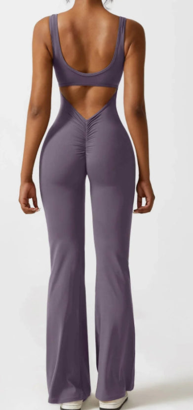 Size guide for women's seamless yoga bodysuit