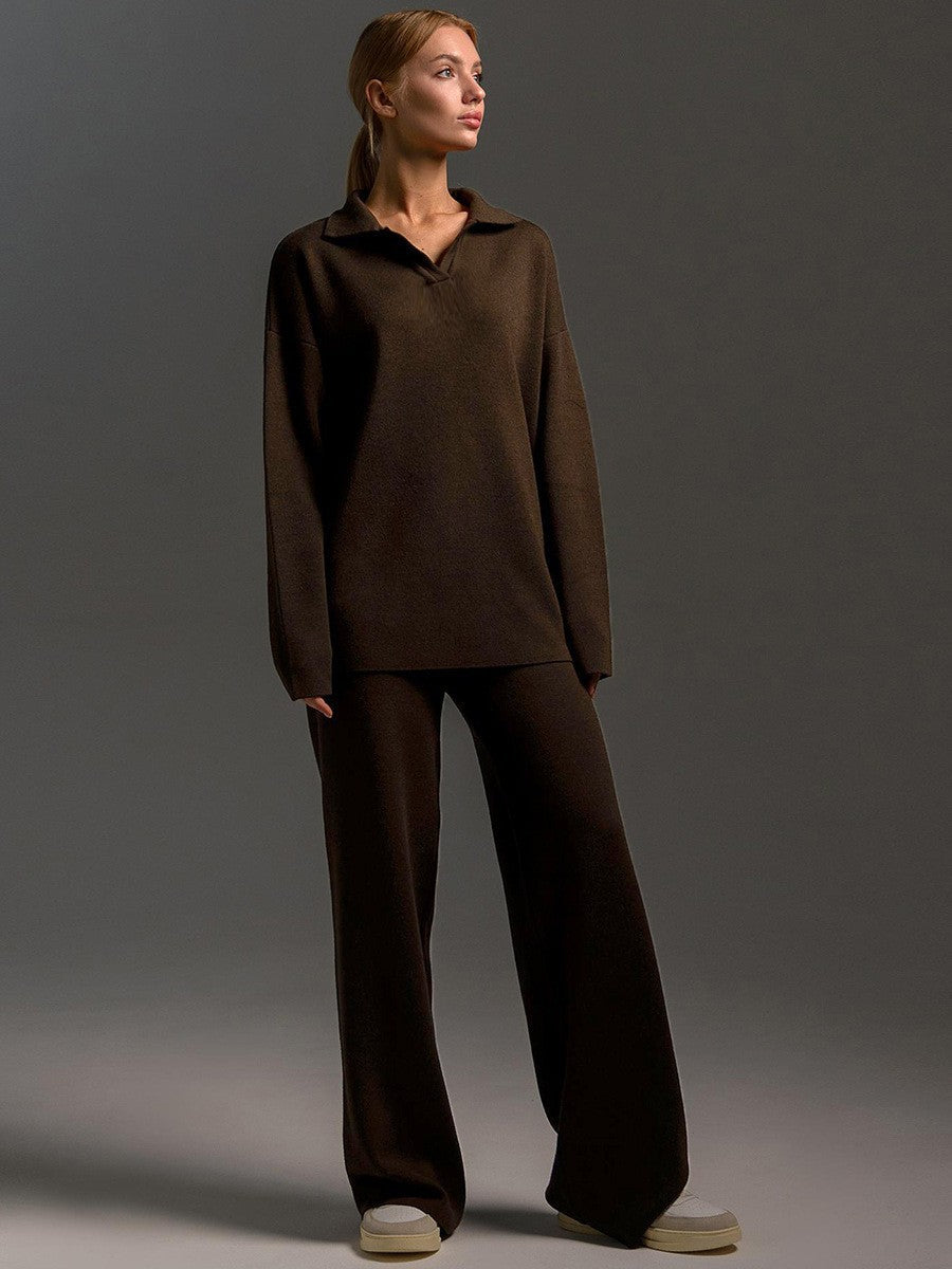 Size and fit guide for women's two-piece sweater and pants set