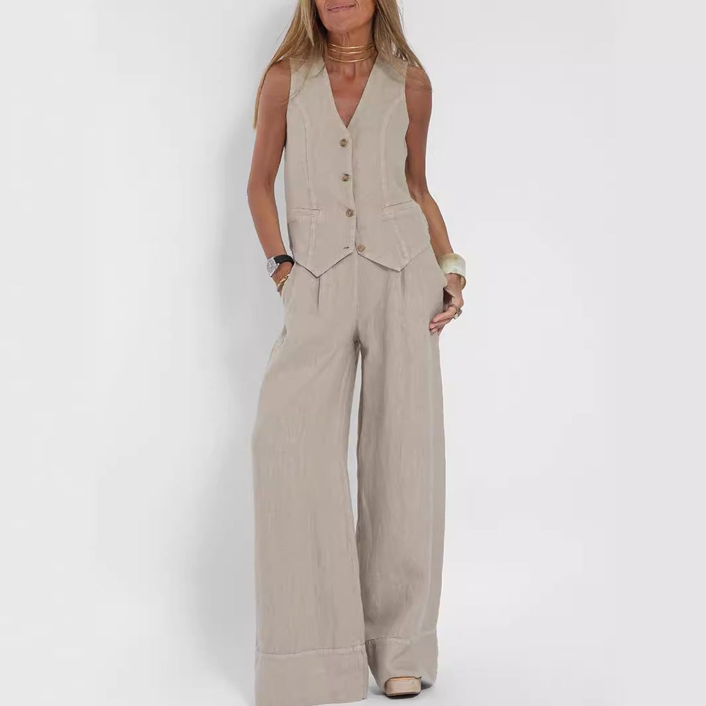 Size guide for women's V-neck vest and trouser set
